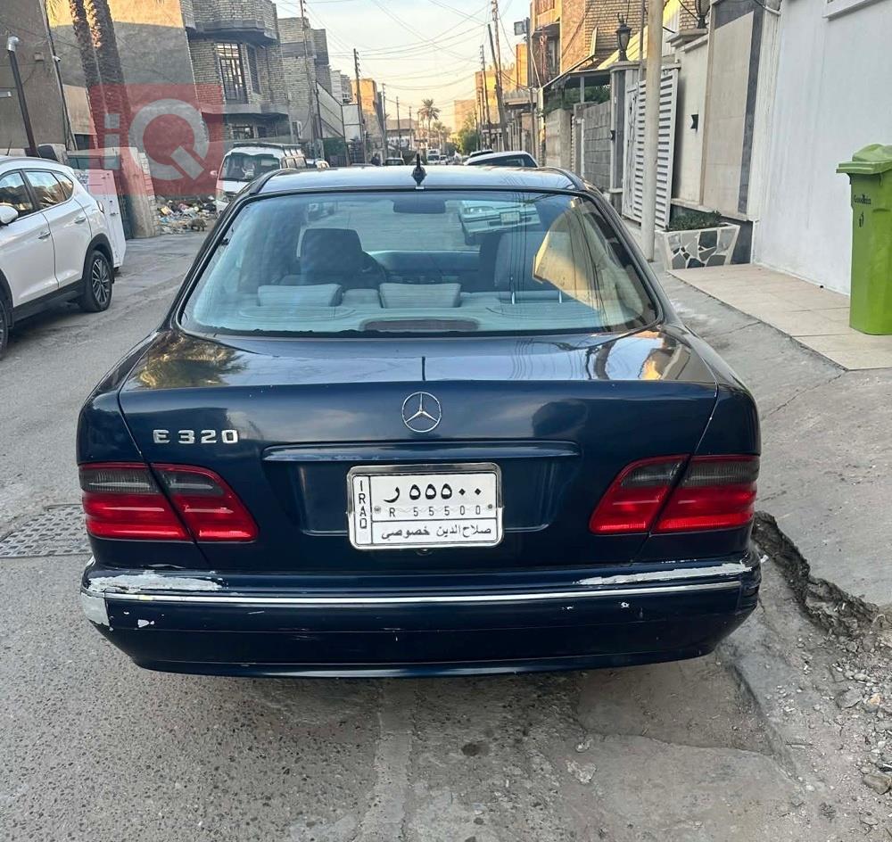 مرسيدس بنز E-Class